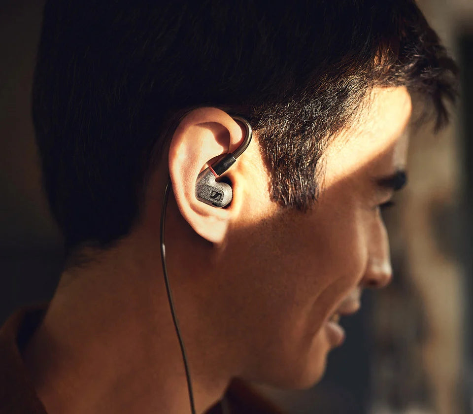 Balanced, neutral voicing